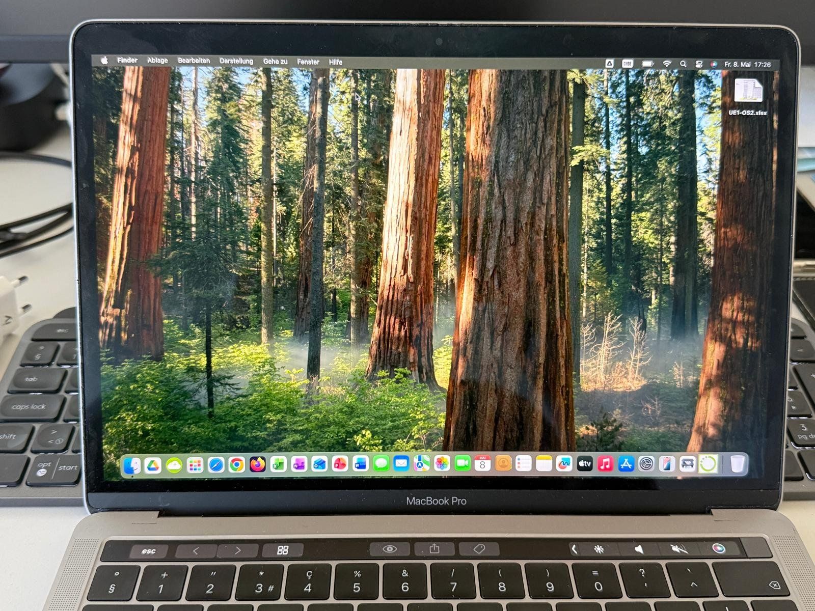 Apple Notebook: MacBook Pro 13" Space Grau, Top Zustand – Usato da Zürich venduto da yurt7 2