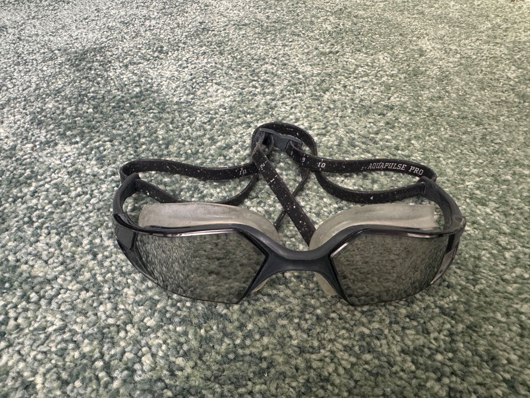 Occhiali & Lenti: Speedo Aquapulse Pro Mirror Schwimmbrille – Usato da Bern venduto da Mindz