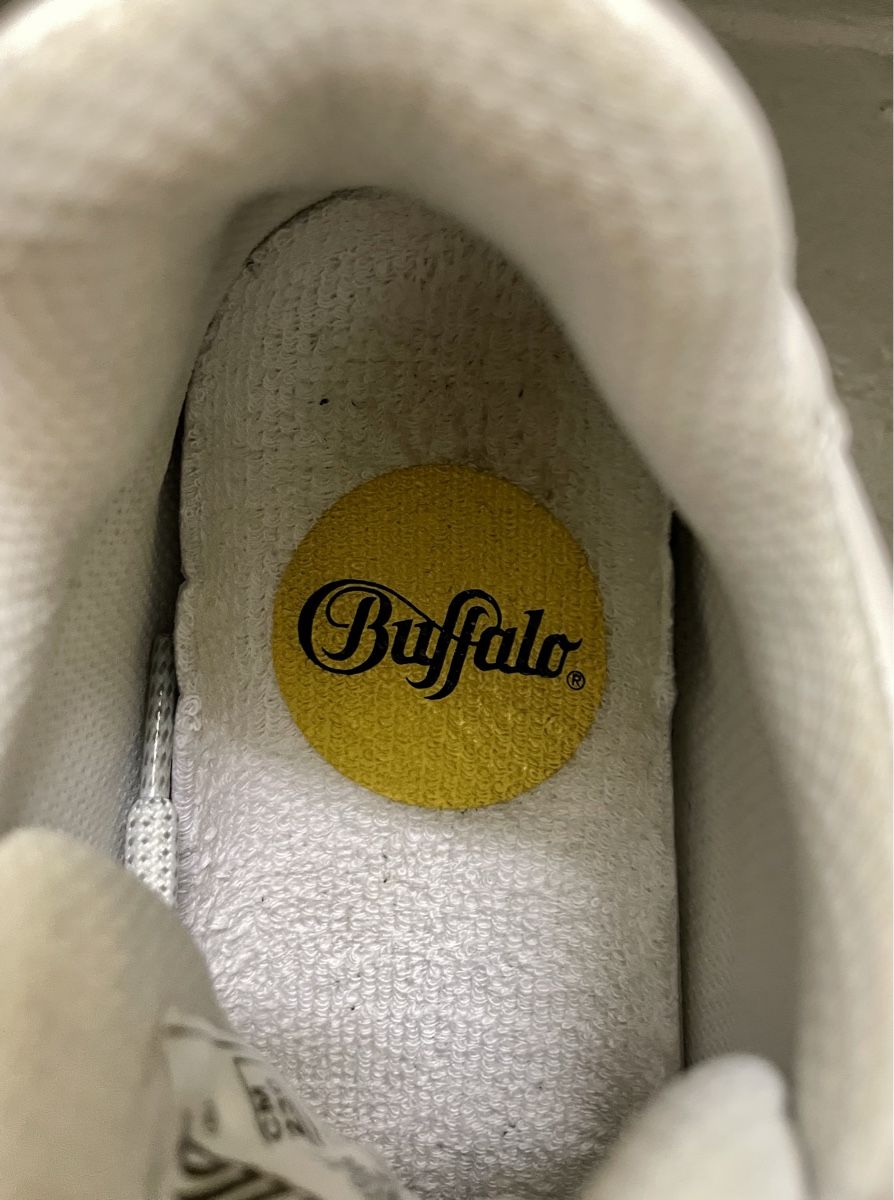 Buffalo Scarpe da donna: Buffalo Sneakers BINARY C – praktisch neu – Usato da Urdorf venduto da Anassor 4