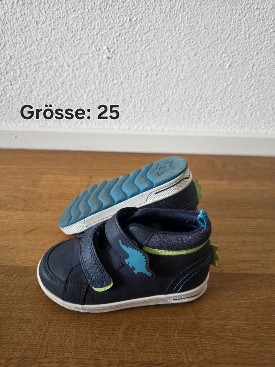Schuhe für Jungen: Kinder Schuhe 23, 25, 26, 27 – Gebraucht aus Merenschwand von s_19le20 5