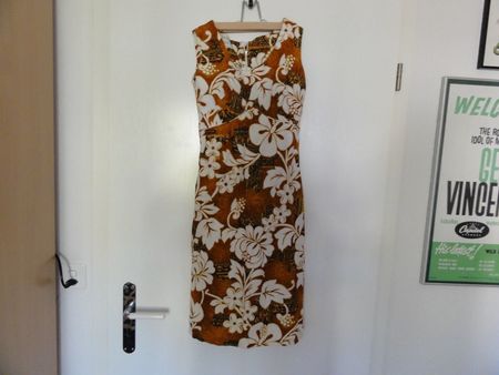 Vintage Hawaiian Floral Kleid (Rockabilly) Made in Hawai
