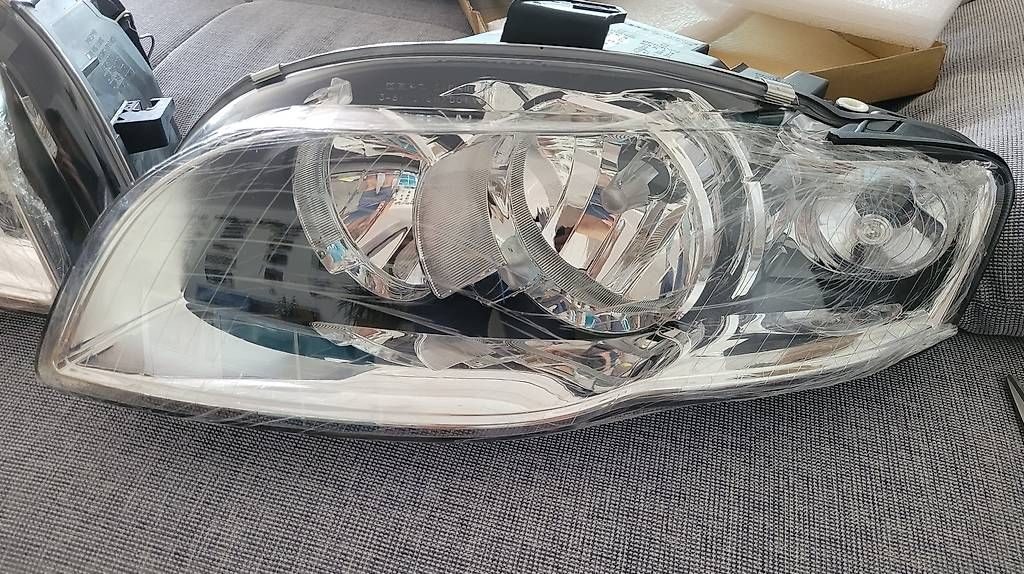 Fari: Audi A4 B7 / 2 neue Scheinwerfer Halogen – Usato da Flawil venduto da LC0815 2