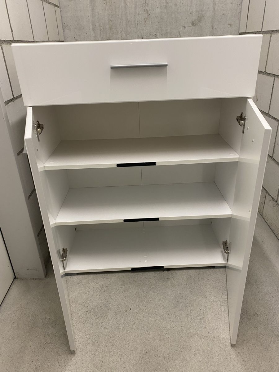 Commodes: Kommode  – D'occasion à Buchs AG par ese_ms7g 1