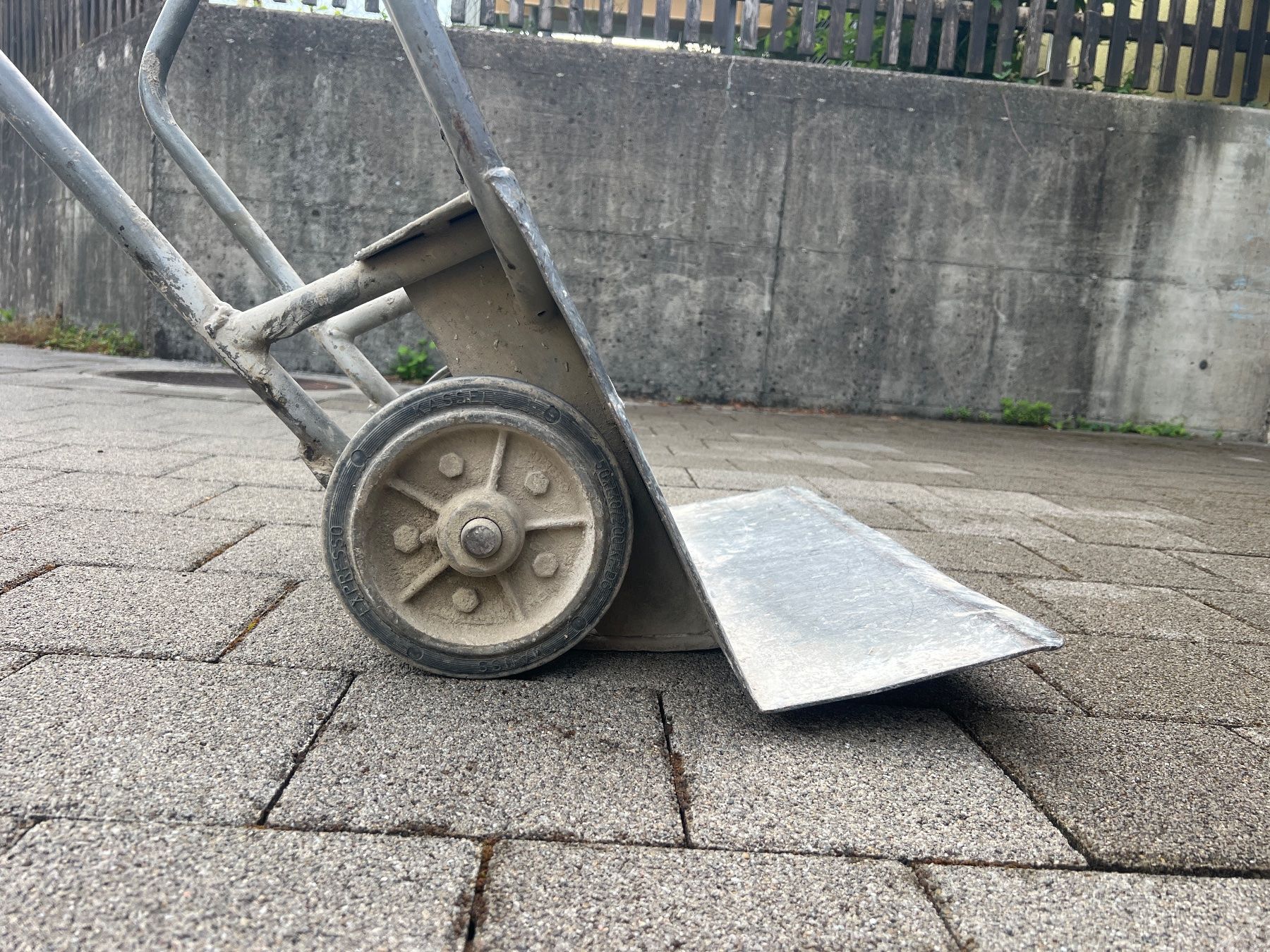 Schubkarren: Sackkarre mit Treppen und Absatzfunktion – Gebraucht aus Egg b. Zürich von SwissTradingAgency 5