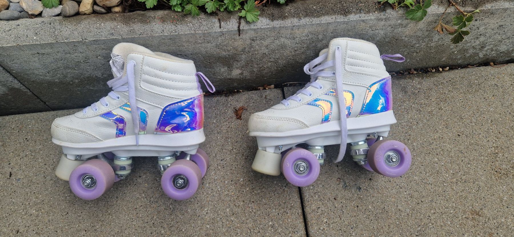 Patins à roul. & inline: Rollschuhe – D'occasion à Adliswil par salutski