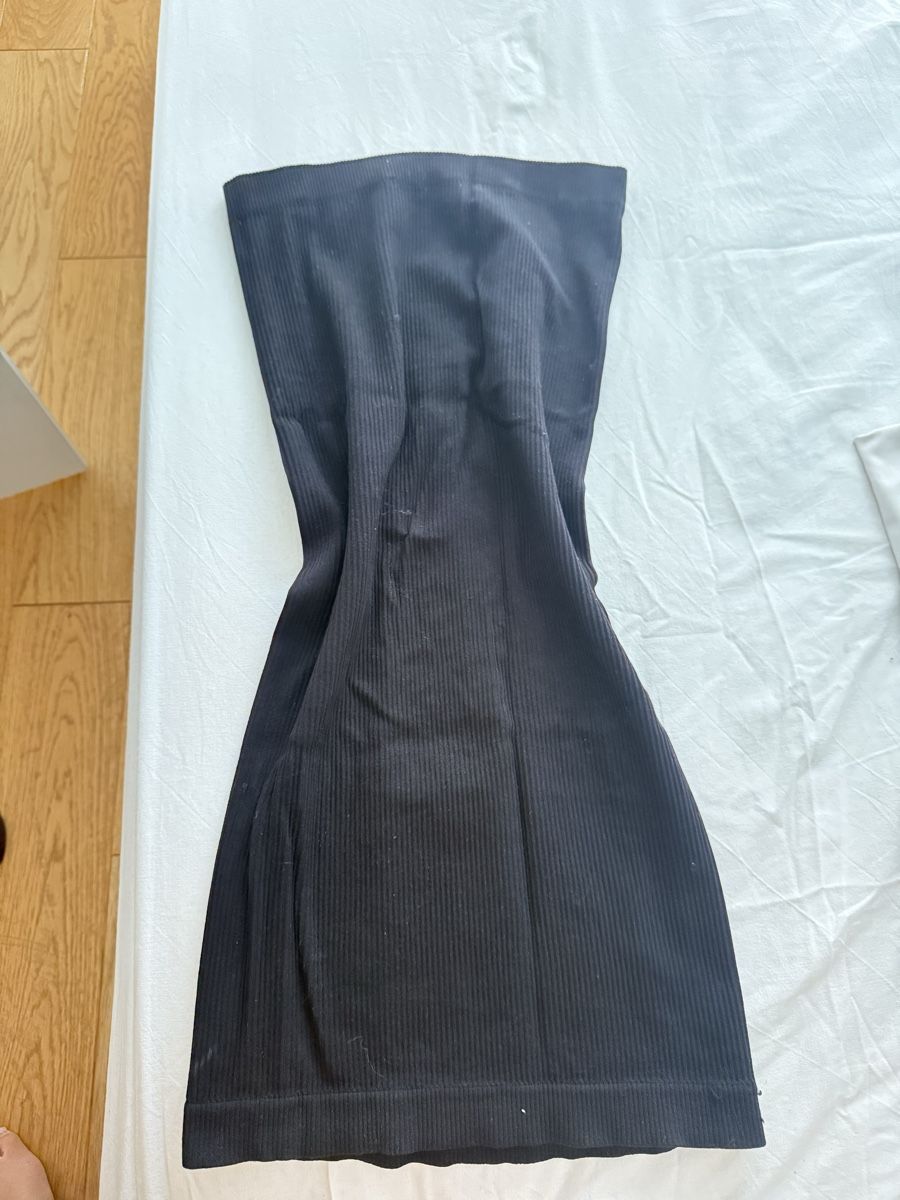 Stradivarius Robes: Dress  – D'occasion à Nebikon par Preloved_bykelly