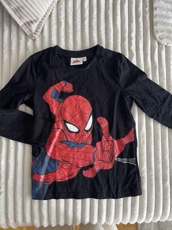 MARVEL SWEATER SCHWARZ NEUWERTIG GR 122