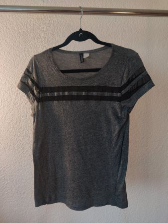 T-shirt gris taille M H&M