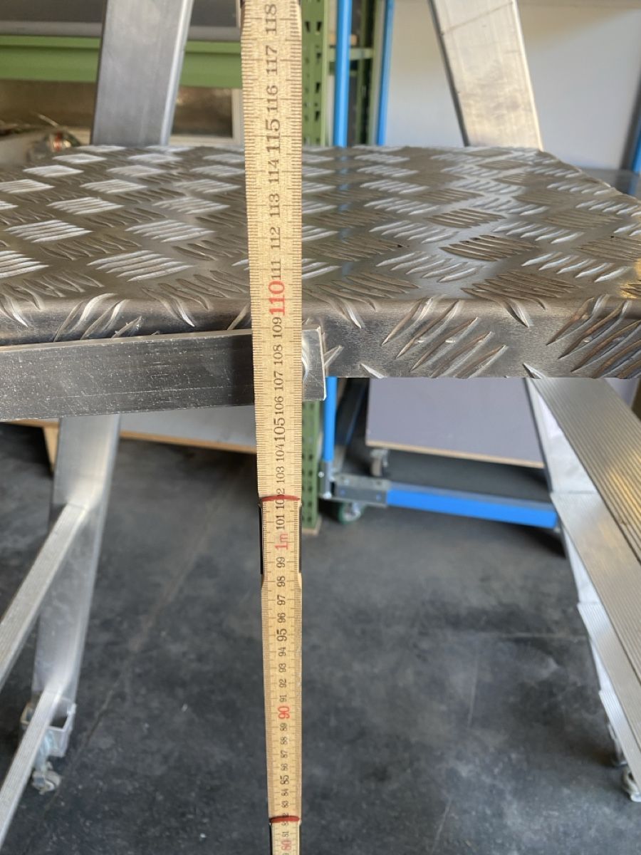 Scale: Podestleiter von HB Systeme ab 1.- – Usato da Wabern venduto da HK-Design 3