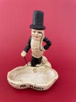 Werbefigur MR. PEANUT Planters Erdnuss Schale Gusseisen KULT