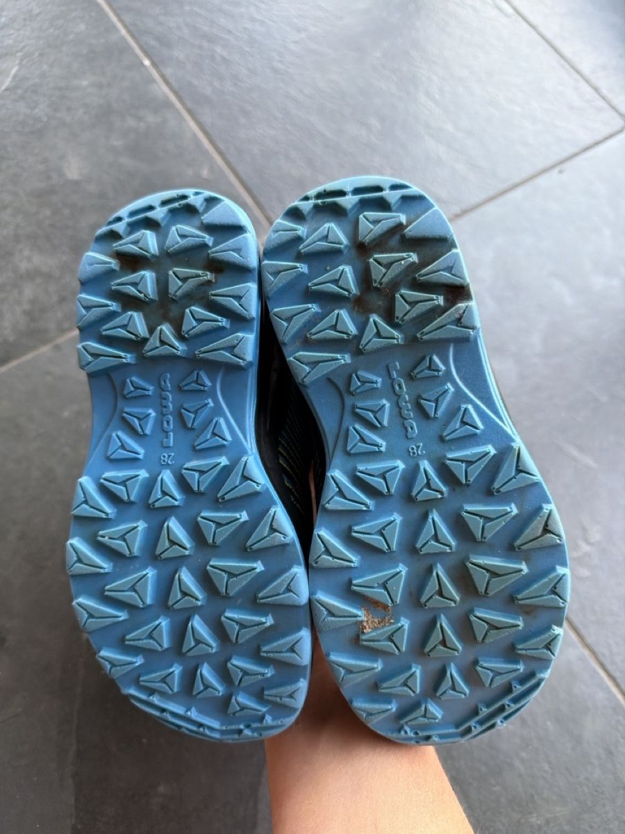 Lowa Schuhe für Jungen: Lows Wanderschuhe  – Gebraucht aus Buch am Irchel von olivv24 2