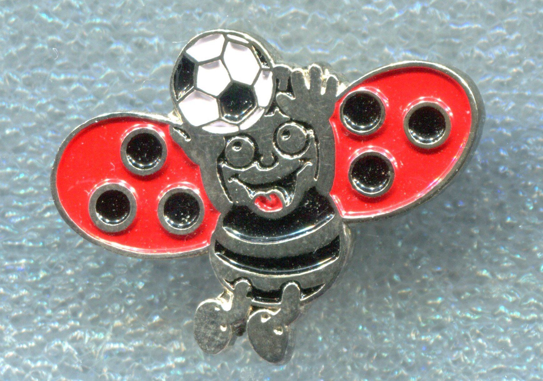Plaquettes & Badges: BLICK Käfer  Fussballer – D'occasion à Winterthur par Sammleroase