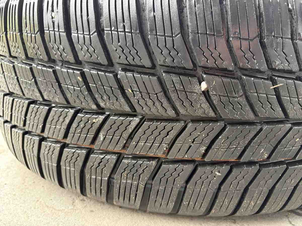 Audi Pneus & Kompletträder: Audi Winterkompletträder 225/50 R17 – Gebraucht aus Urnäsch von w.keller03 4