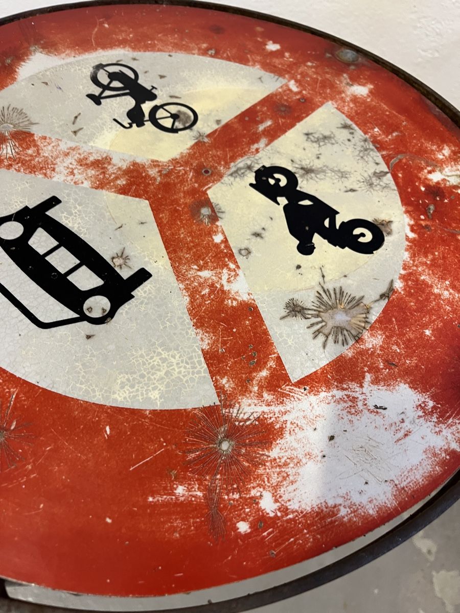 Tavoli: Tischlein Verkehrsschild – Usato da Brugg AG venduto da kea_rhy2 1
