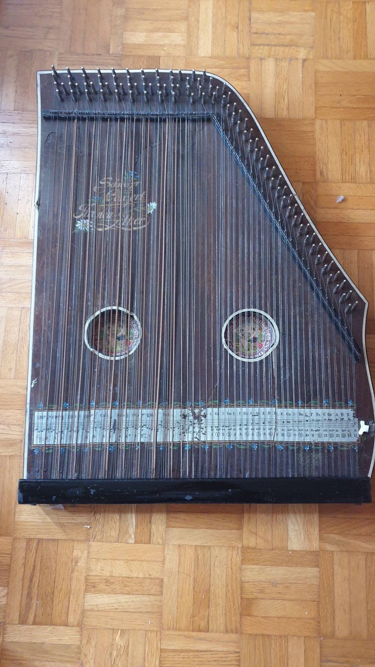 Strumenti musicali: Zither – Usato da Zürich venduto da Mer_823
