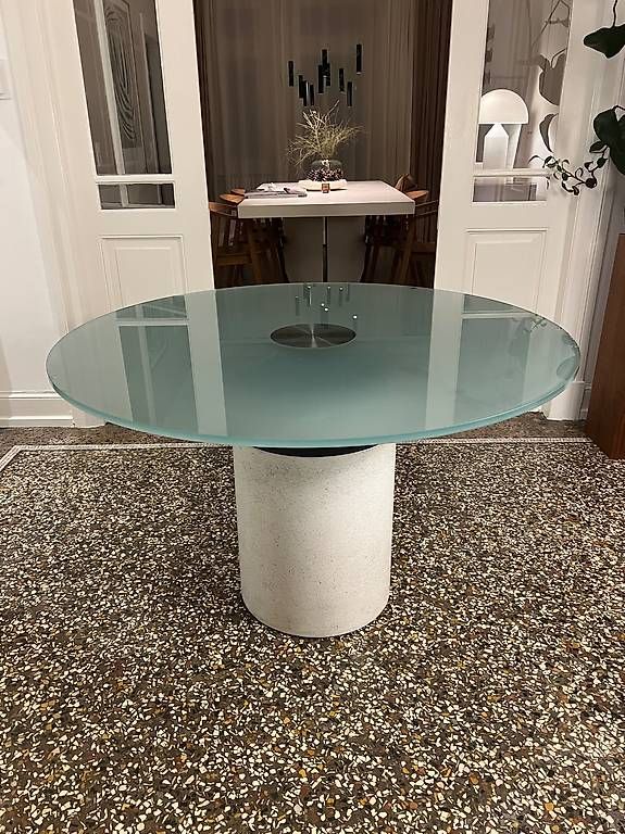 Tische: Designertisch CRESO von Acerbis – Gebraucht aus St. Gallen von Alina.33 1