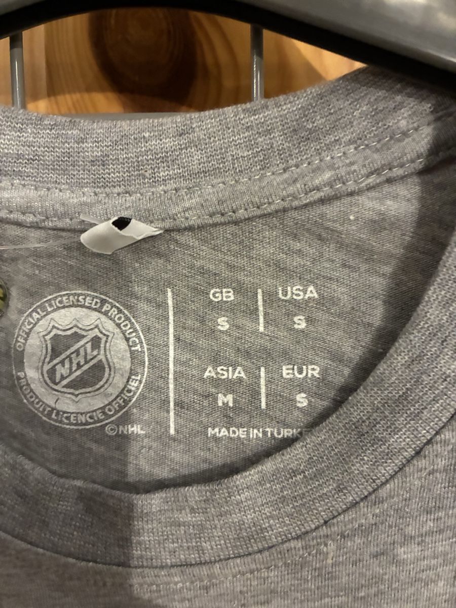 T-shirt: T-Shirt  Grösse S Neu – Nuovo e nell'imballaggio originale da Zürich venduto da Msirco 1