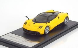 Pagani Huayra seit 2012 gelb / schwarz    1:43 von Welly GTA