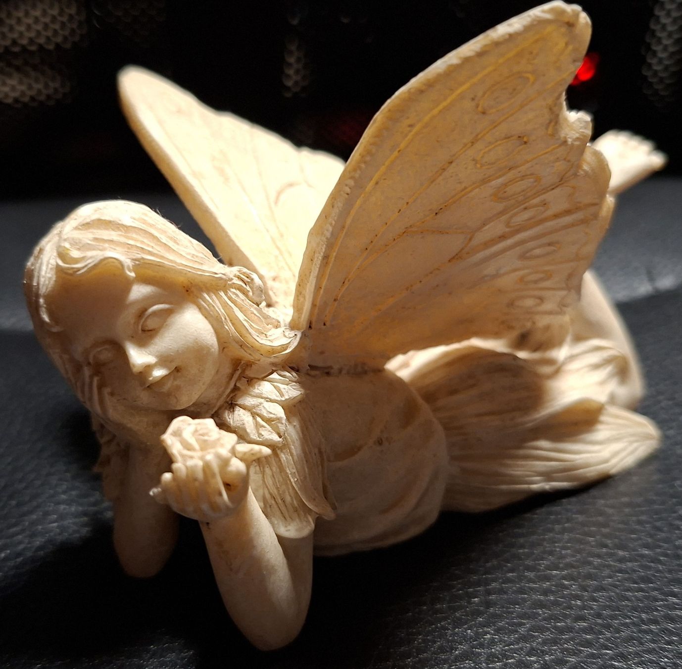 Statuette: Statuette fée décorative couleur crème – Usato da Tannay venduto da v1n1p00h