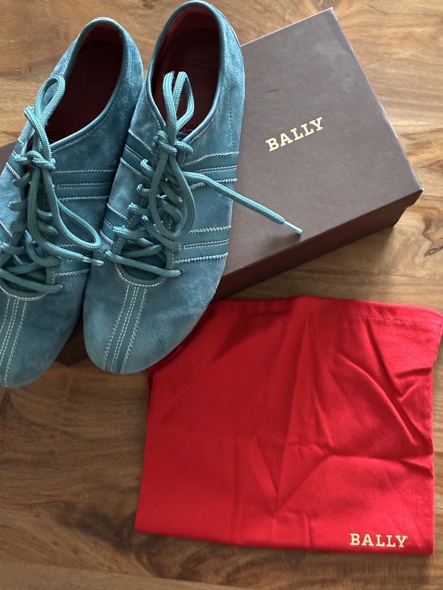 Bally Scarpe da donna: Bally Damenschuhe blau Grösse 39 Leder – Usato da Rickenbach SO venduto da yvha01