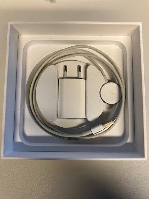 Une Apple watch series 3 3