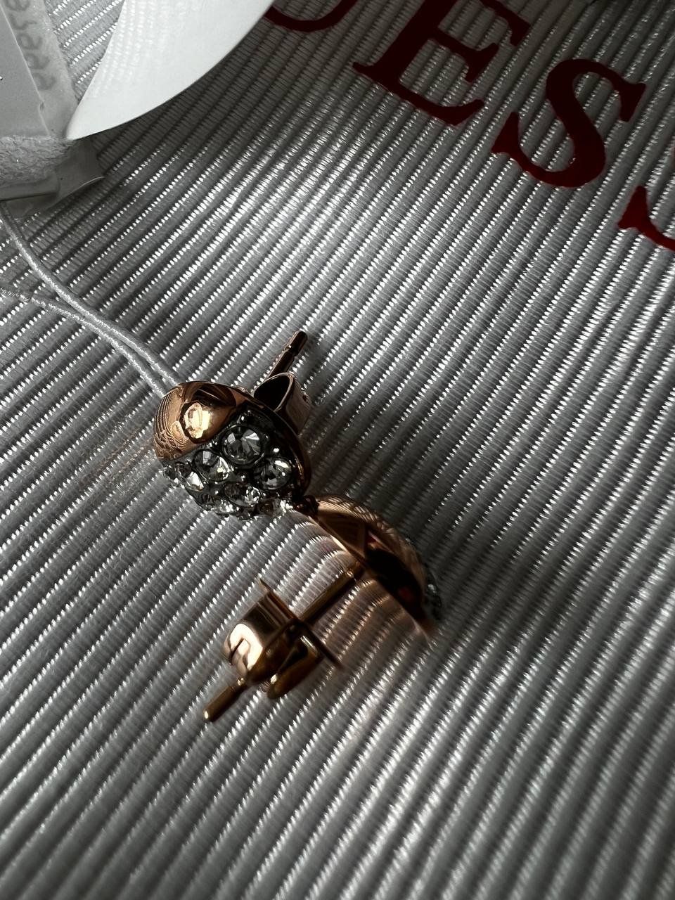 Guess Orecchini pendenti & Orecchini a lobo: NEW guess ohrringe – Nuovo e nell'imballaggio originale da Riehen venduto da edu_92w7 2