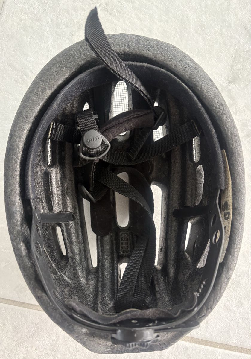 Uvex Caschi: Velohelm Uvex Explorer Gr. 3 – Usato da Steffisburg venduto da LollipopRM69 1