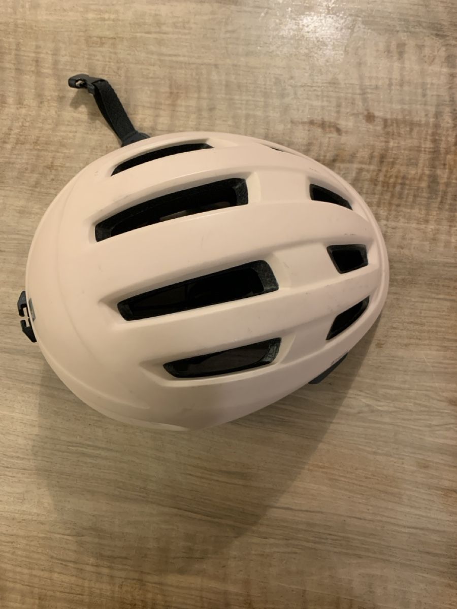 Caschi: Velohelm – Usato da Bern venduto da sil_82hk