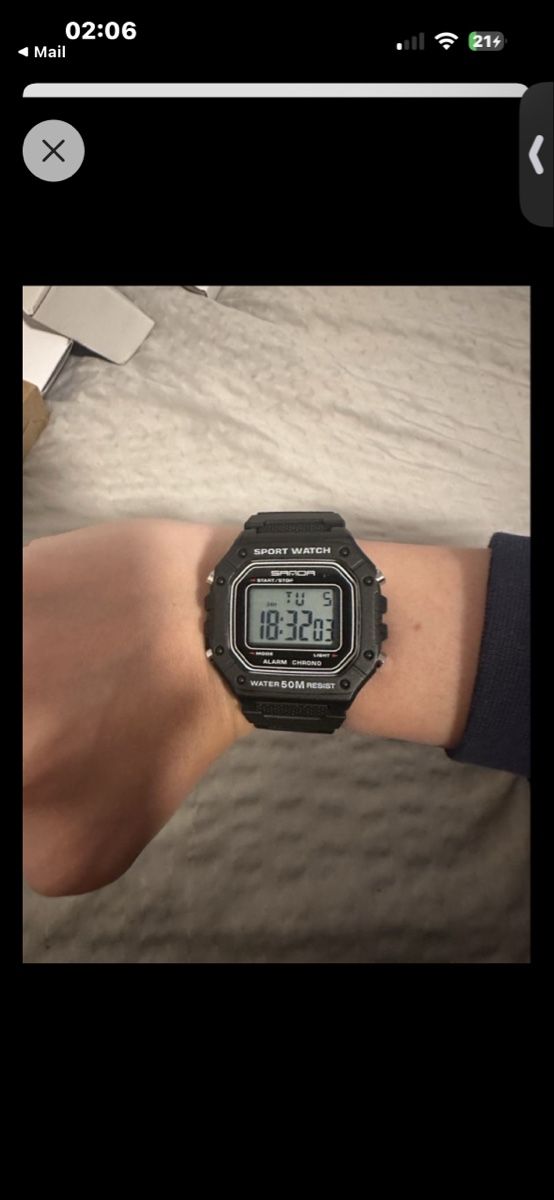 Montres: Uhr digital – Neuf (Voir description) à Dietikon par sal_zdn5