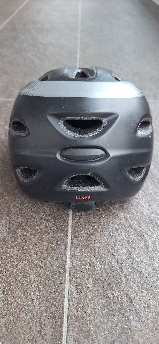 Giro Caschi: Velohelm Kleinkind Giro Scamp XS – Usato da Frauenfeld venduto da DanielaR 2