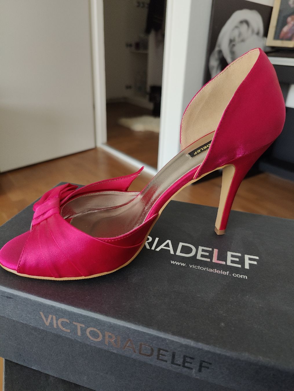 Damenschuhe: Victoria Delef Peeptoe, pink Gr.40 – Neu und originalverpackt aus Adliswil von tan_mpy7 1