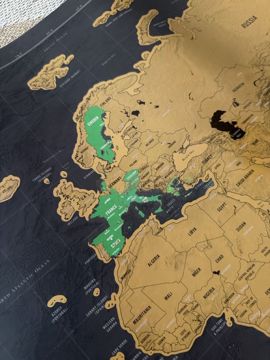 Cartoline: Carte du monde à gratter  – Usato da Le Locle venduto da Mayd_h 1
