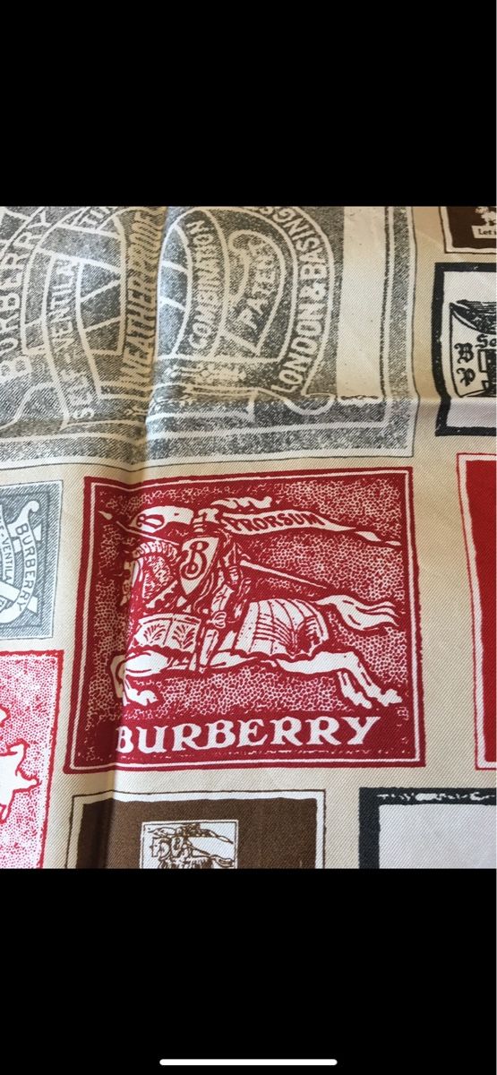 Foulard & Sciarpe: Burberry Foulard in seta – Nuovo (secondo la descrizione) da Mendrisio venduto da SGR85
