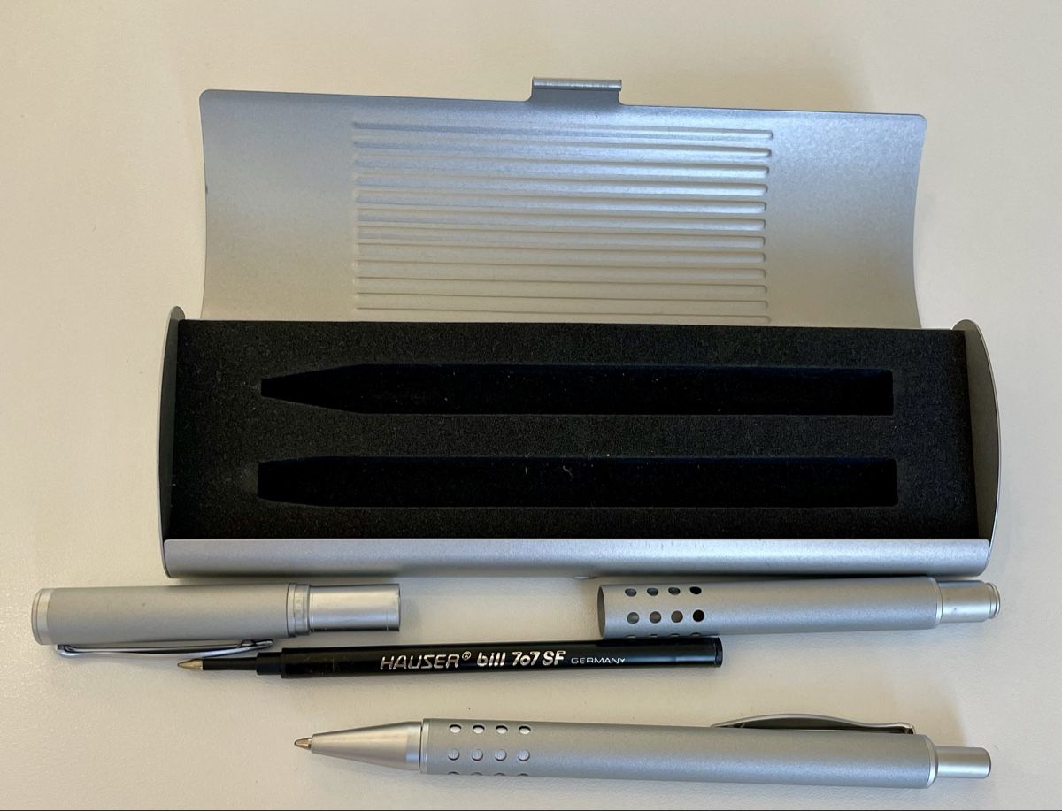 Penna & Evidenziatori: Edles Schreibset HAUSER mit Etui Alu-Optik – Nuovo (secondo la descrizione) da Basel venduto da Ch2005 1