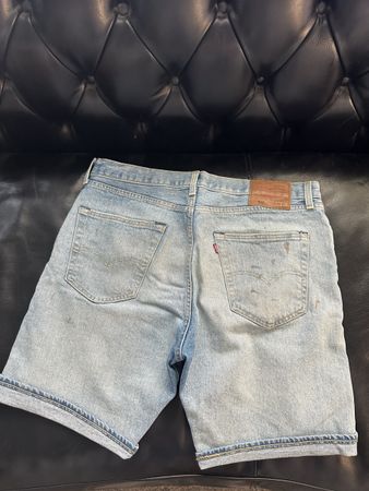 Coole Levi's 501 Premium Shorts, Grösse 36, Top Zustand!