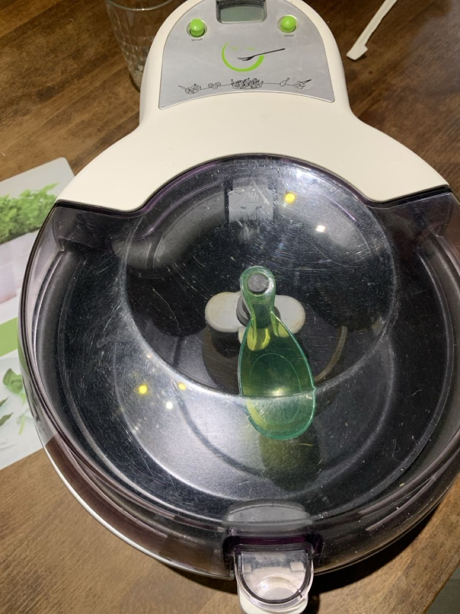 Elettrodomestici da cucina: Heissluftfritteuse/Airfryer Tefal – Usato da Waldenburg venduto da Nina2125