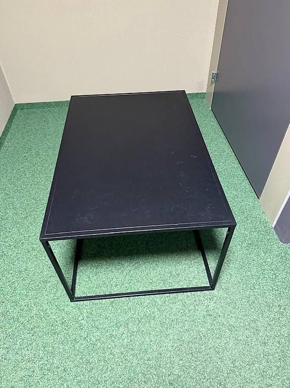 Tavoli: Schwarzer Couchtisch  – Usato da Kreuzlingen venduto da kim_q5kb 2
