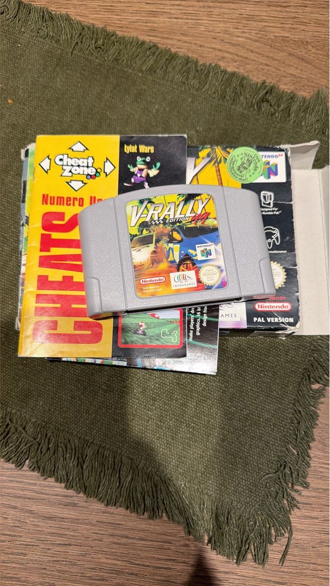 Nintendo Giochi: V-Rally Edition N64 cartuccia + cheat book – Usato da Bellinzona venduto da Andreea90