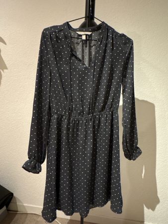 Schönes H&M Pünktli Kleid Gr. 38, ideal für den Sommer ☀️ (