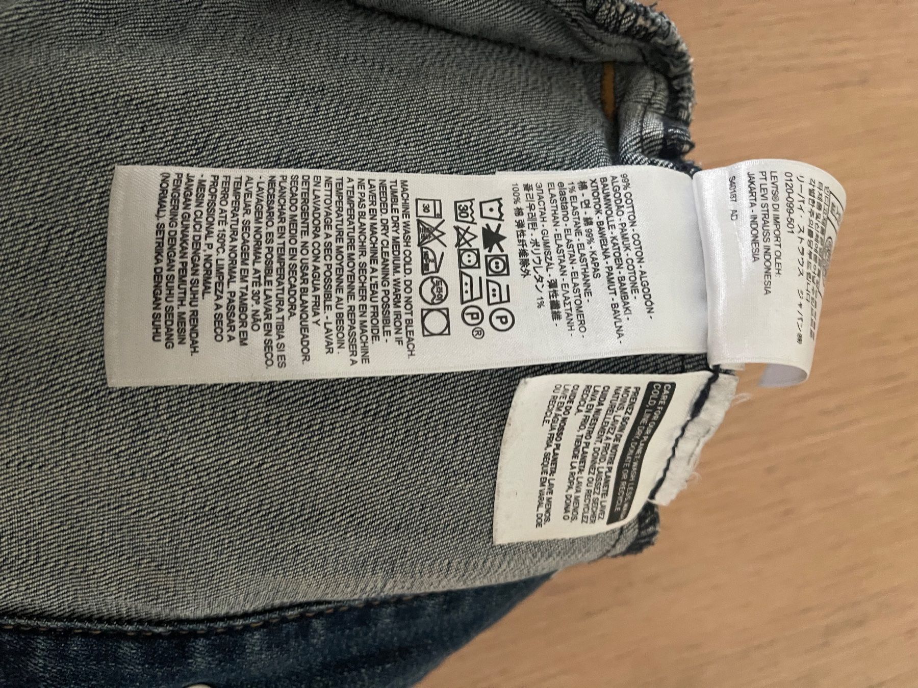 Levi's Giacche: Levi's Jeansjacke, Grösse S – Nuovo (secondo la descrizione) da Wetzikon ZH venduto da man_7mn7 6