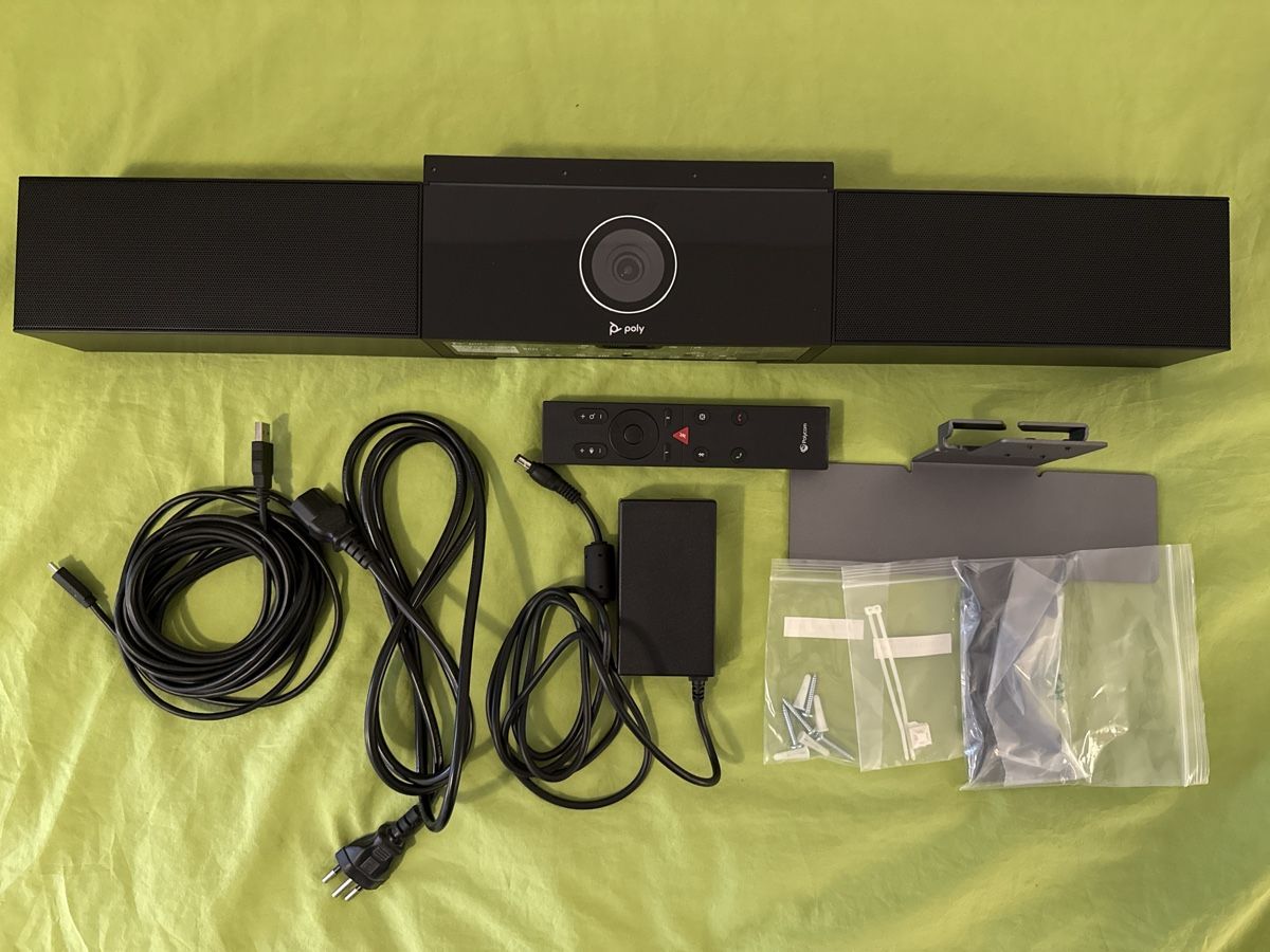 Polycom Webcams: Poly Studio P009 Video Conferencing System - Excellent! – Gebraucht aus Horgen von ath_27qj