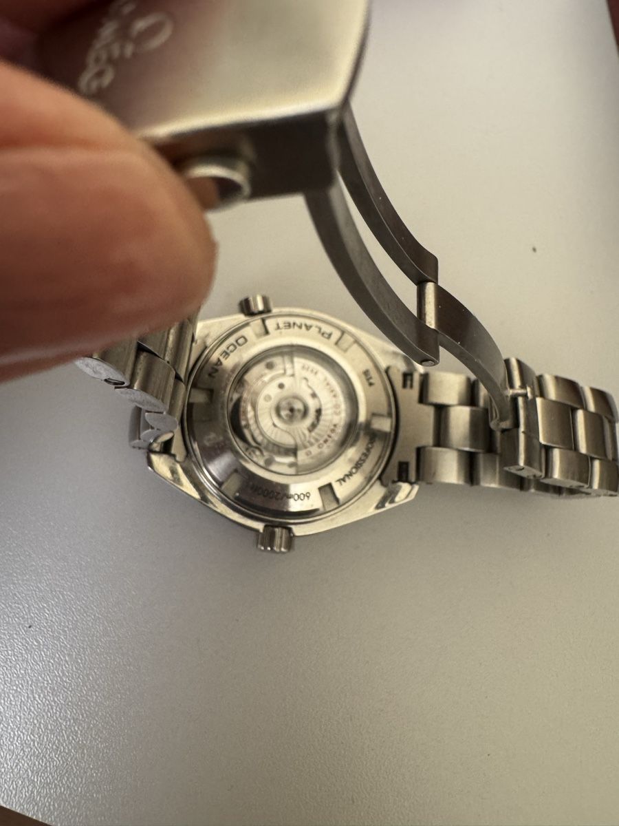 Omega Montres: Omega Seamaster Planet Ocean  – D'occasion à Erlenbach ZH par Ssilvie 2