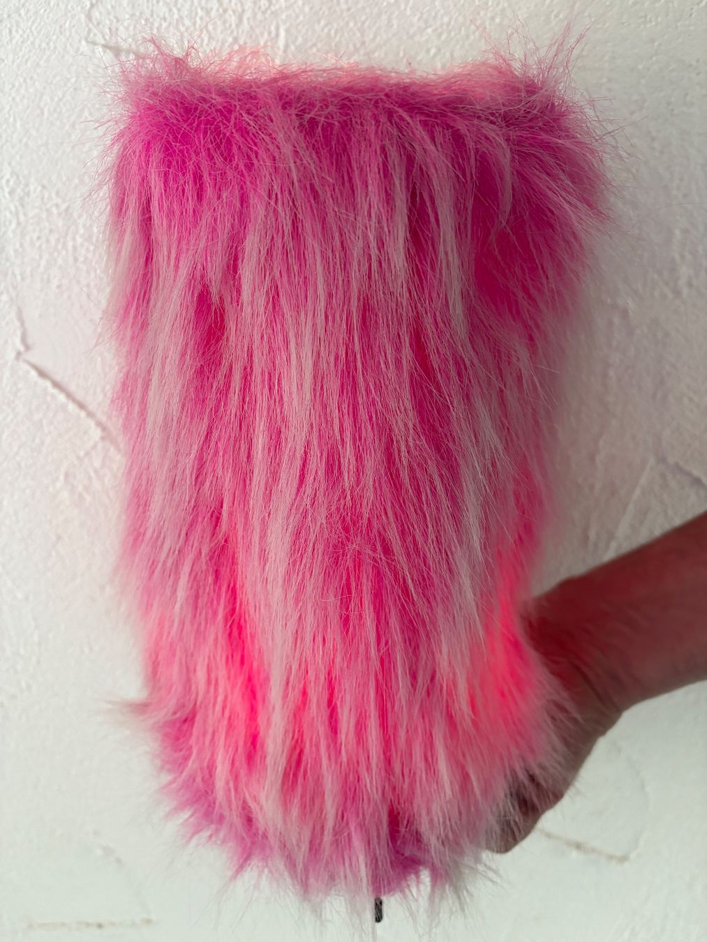 Lampen: Lampe Kunstpelz Pink – Gebraucht aus SIGLISTORF von Lucy