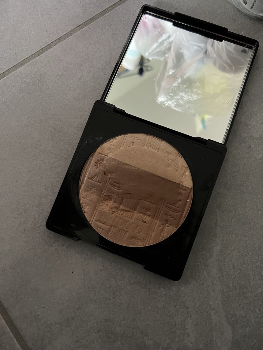 Artdeco Make-up: Bronzer Artdeco Gebraucht! – Usato da Oberentfelden venduto da Dianaaaaaa 2