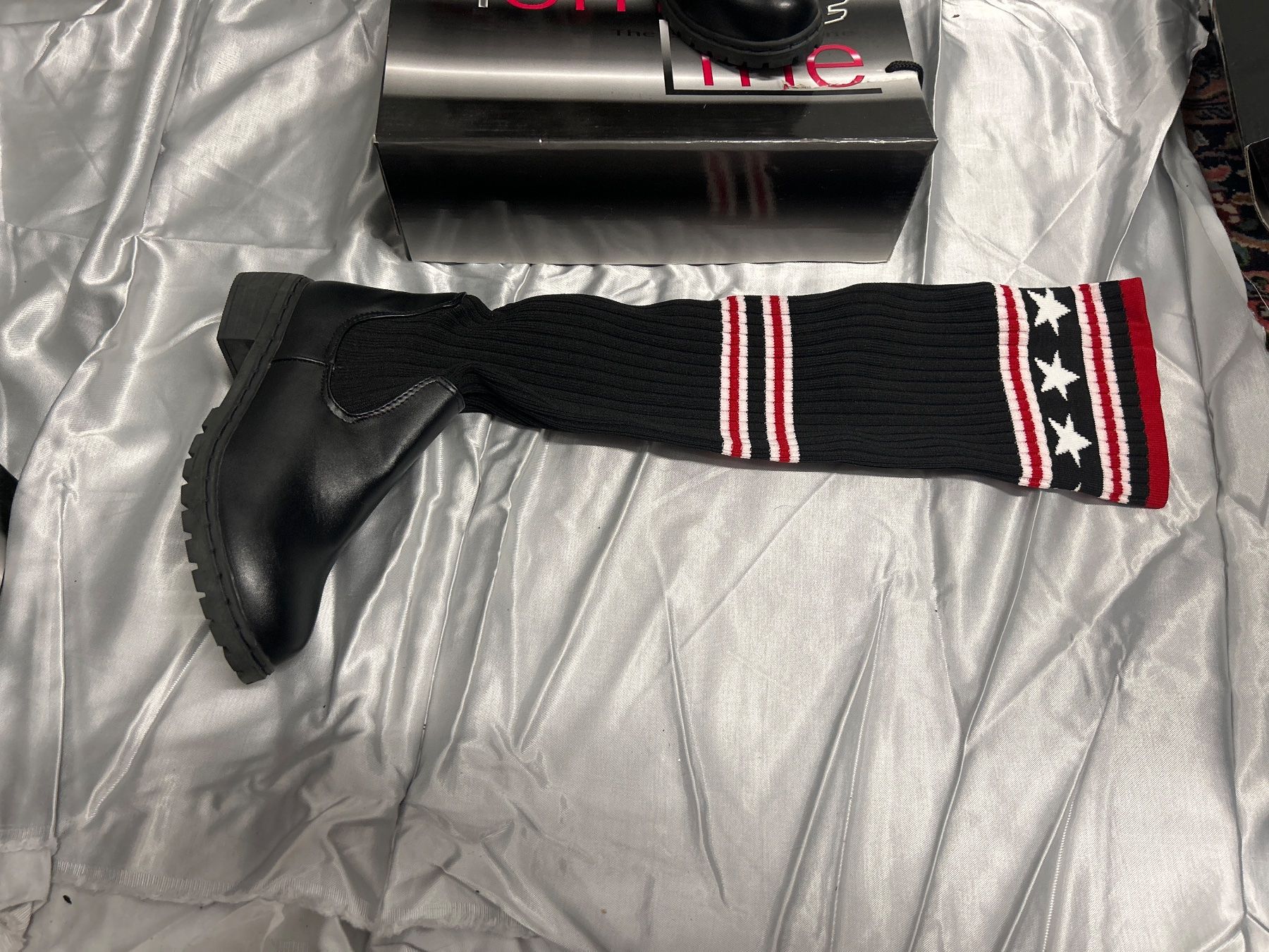 Damenschuhe: Schöne Schwarze Stiefel mit Strickmuster Neu Gr 36 – Neu und originalverpackt aus Regensdorf von Spyke55 1