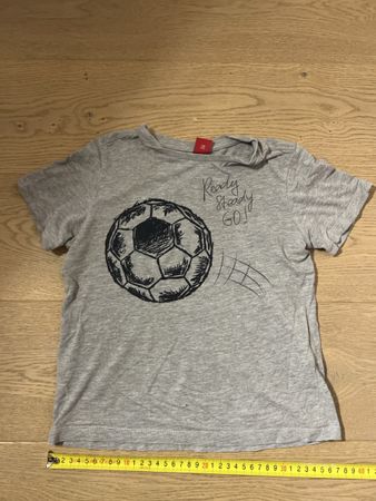 S.Oliver T-Shirt, Gr. 116/122, Fussball Motiv, Top!