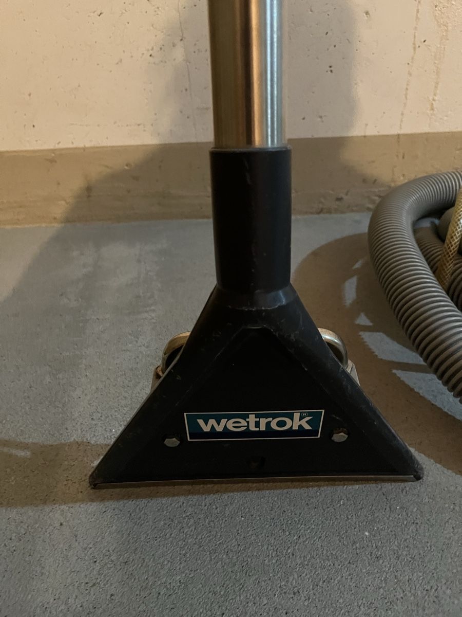 Wetrok Alle Maschinen: Wetrok Extravac 180 – Gebraucht aus Bülach von Papagei7 5