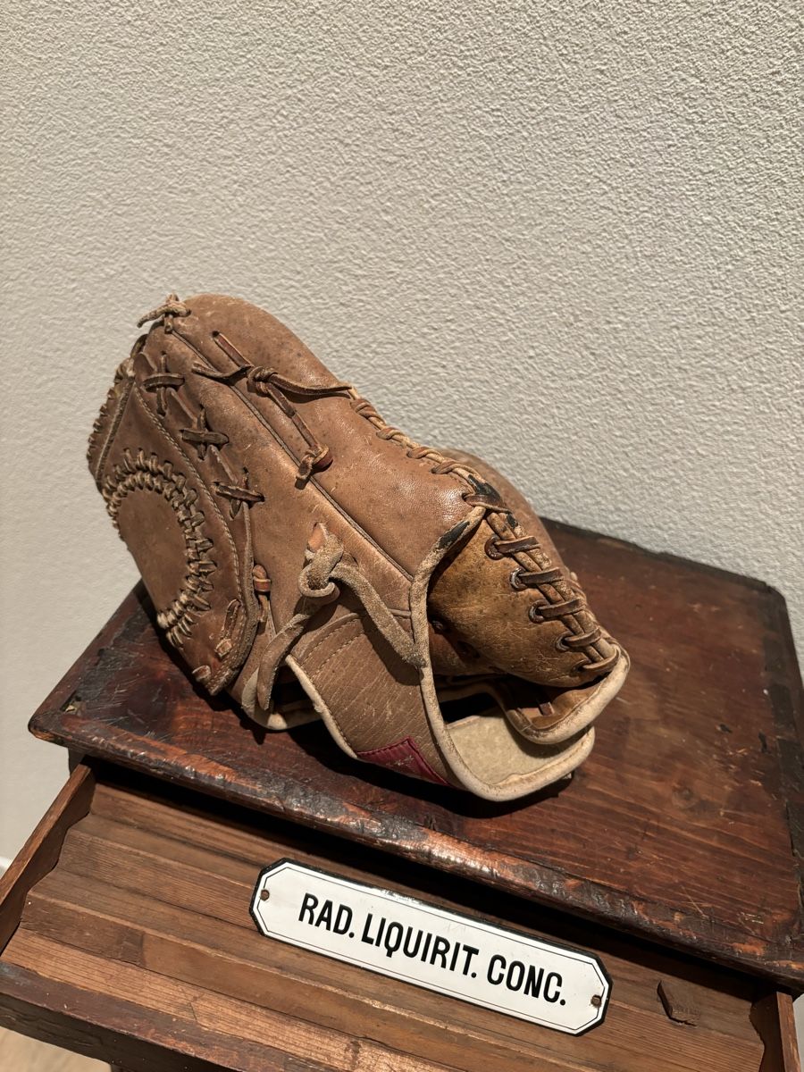 Handschuhe & Handstulpen: Vintage Baseballhandschuh "All Star" Leder – Gebraucht aus Staufen von timelessvintage 5