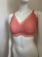 Triumph Damen BH Grösse 02 neu mit Etikett