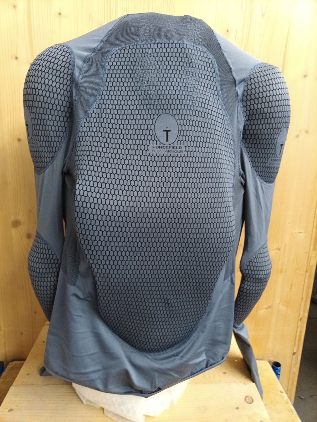 Protezioni & Imbottiture: TINKERFEILD ProShirt Gr.S – Usato da Wängi venduto da Ladys_First 2